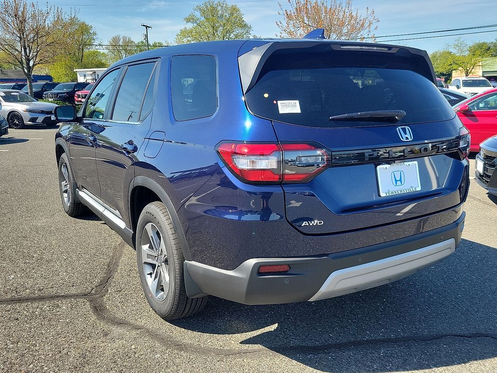 Thumbnail: 2025 Honda Pilot - 3