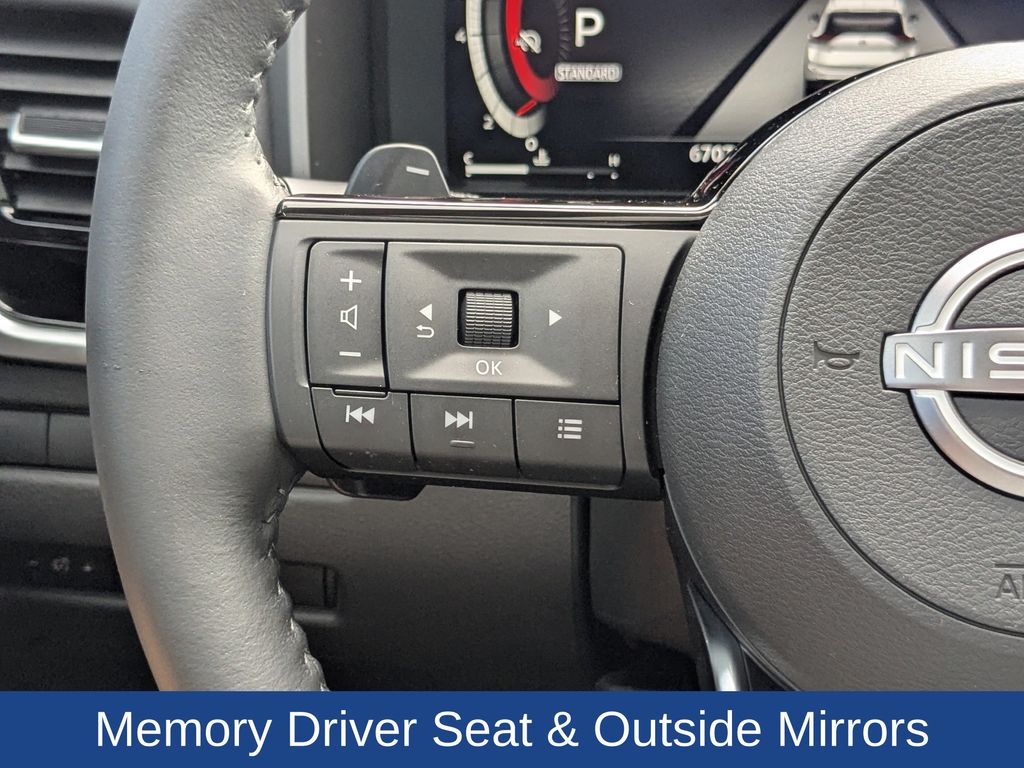 2024 Nissan Rogue SL FWD