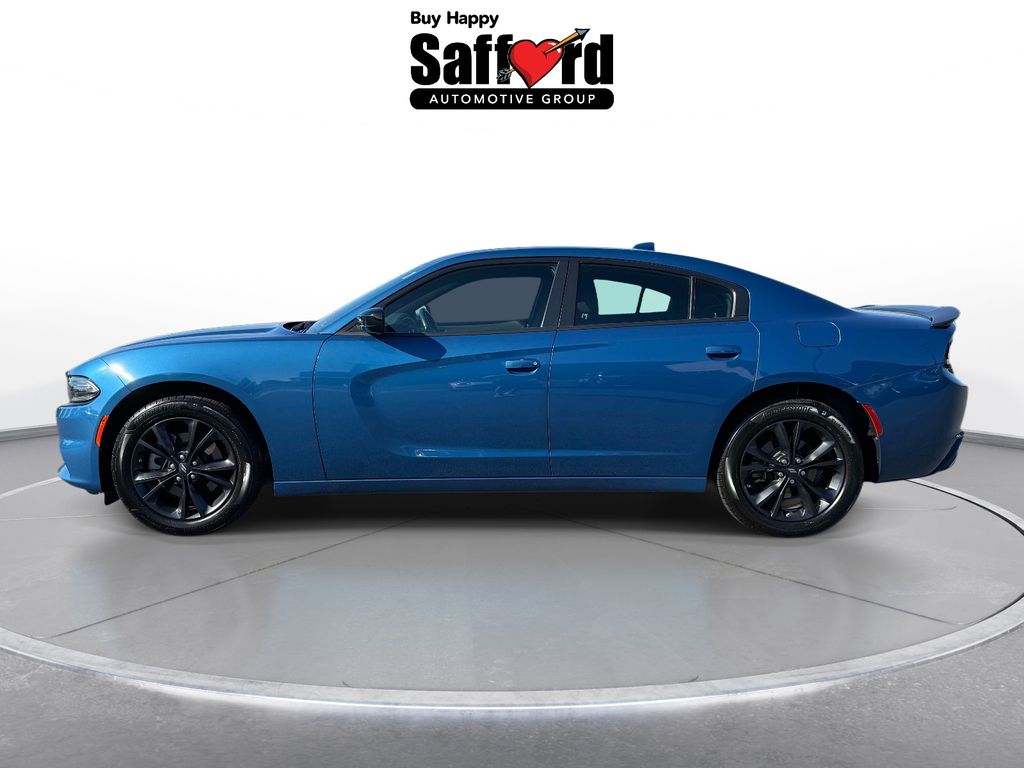 Used 2022  Dodge SXT image 5