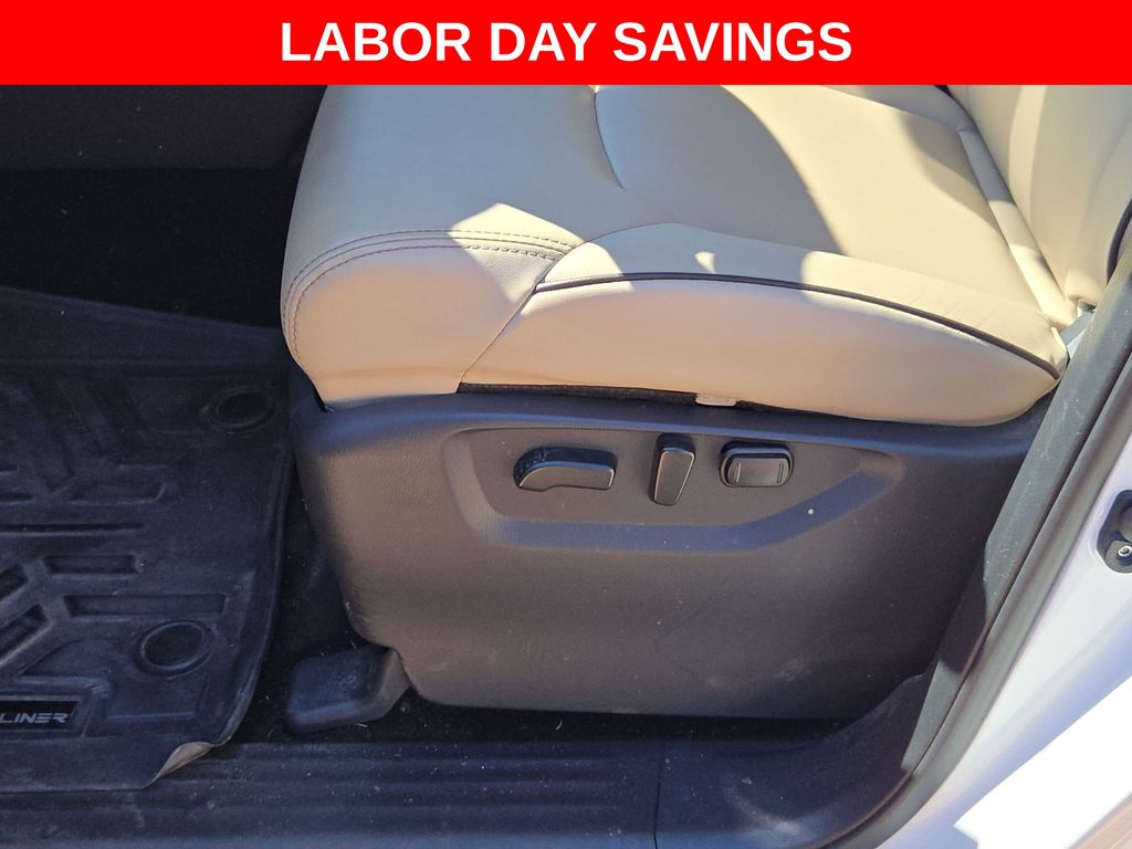 Used 2022 Nissan Armada SUV