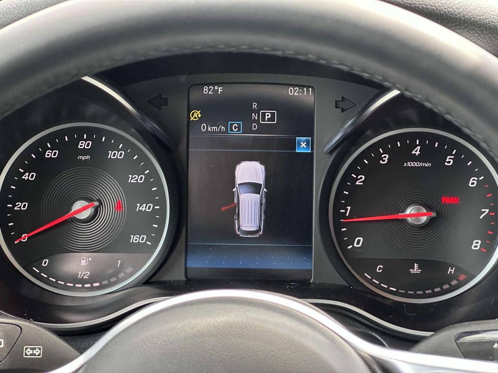 2022 Mercedes-Benz GLC 300 26