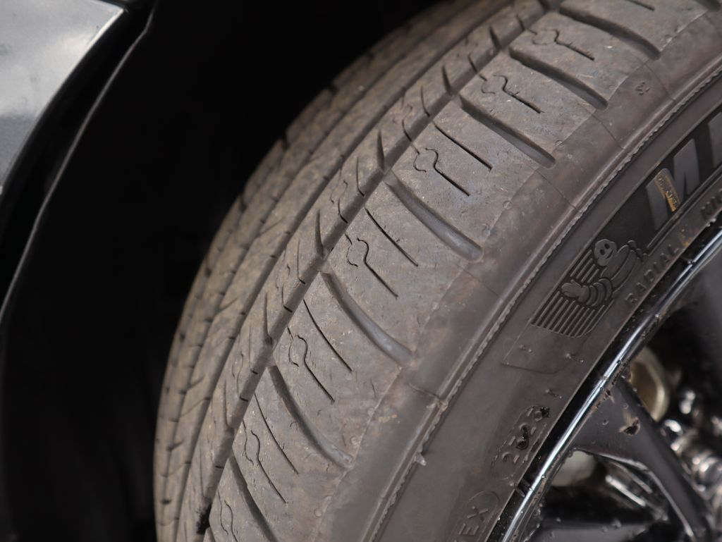 Thumbnail: 2016 Lexus ES - 11