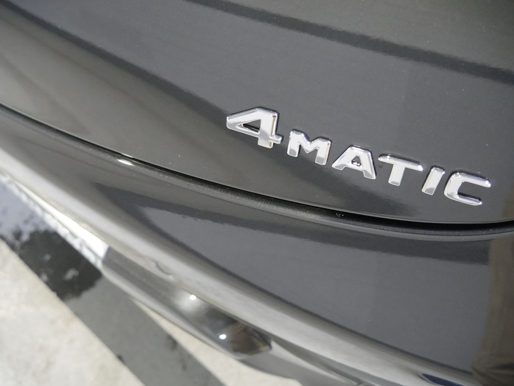 Thumbnail: 2026 Mercedes-Benz CLE - 9