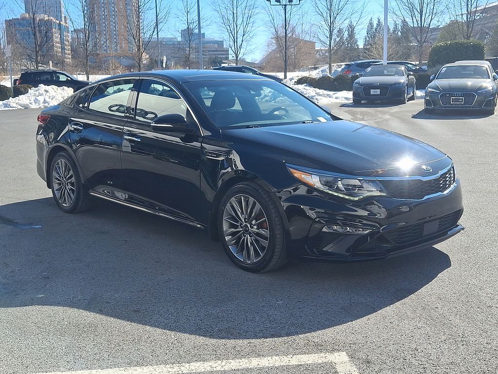 Thumbnail: 2019 Kia Optima - 3