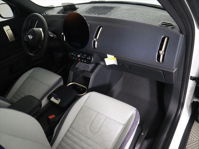 Thumbnail: 2026 MINI Cooper Countryman - 18