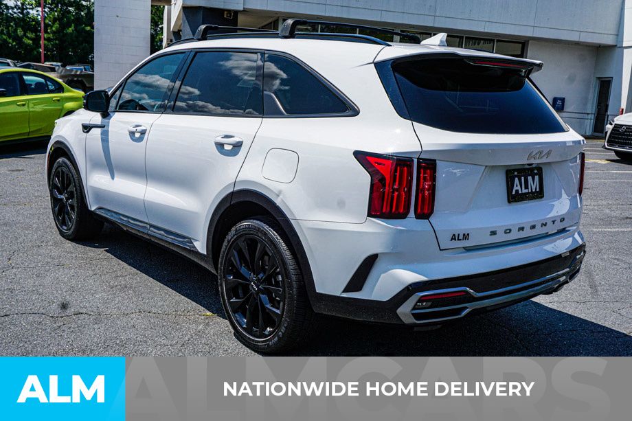 Used 2022 White Kia SX image 5