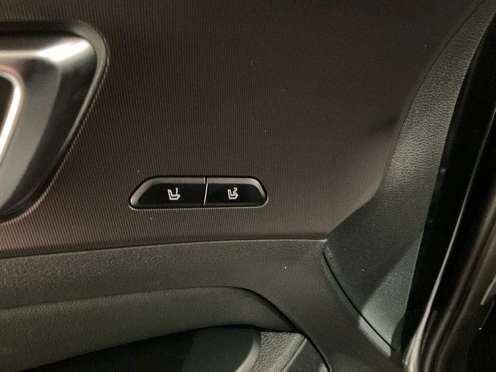 New 2026 Gray Kia SX-Prestige image 10