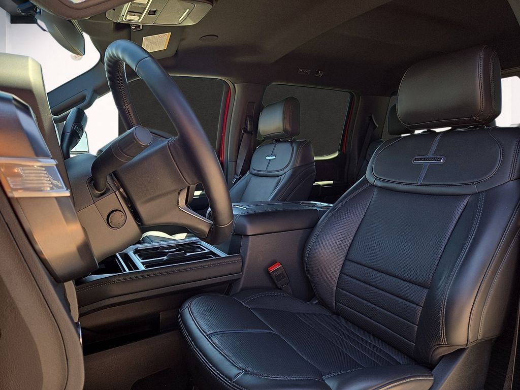 2025 Ford F-250 Super Duty Platinum - Photo 12