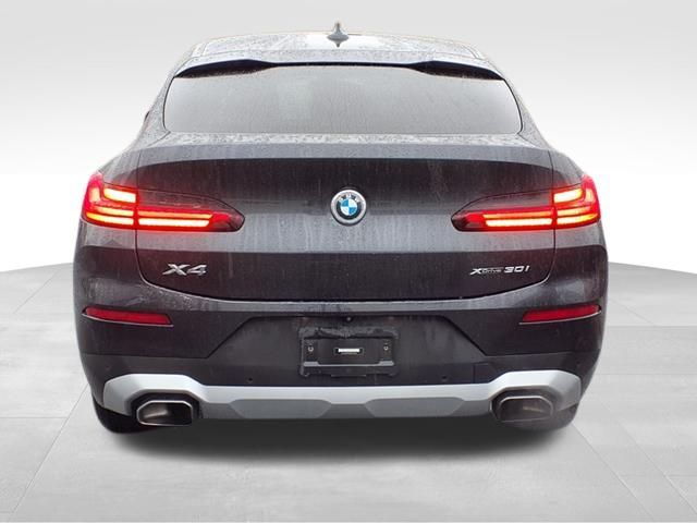 2022 BMW X4 xDrive30i 6