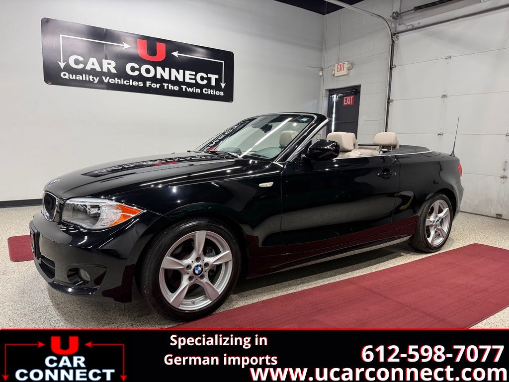 Jet Black 2013 BMW 1 Series Convertible Rear-Wheel Drive 6-Speed Automatic