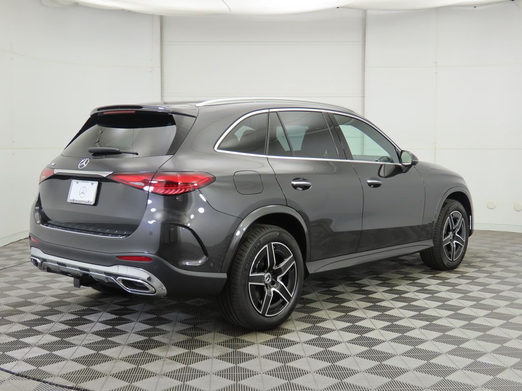 Thumbnail: 2026 Mercedes-Benz GLC - 5