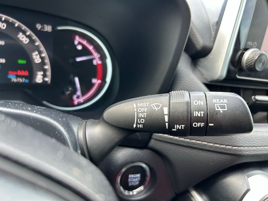 Thumbnail: 2023 Toyota RAV4 - 20