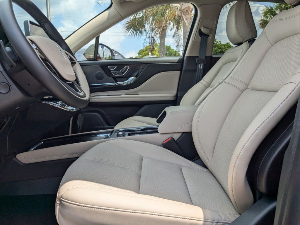 2025 Lincoln Corsair Grand Touring