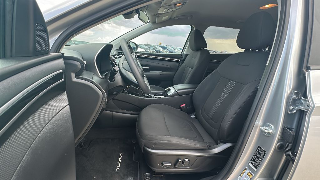 2024 Hyundai Tucson SEL Silver at Big Star Buick GMC