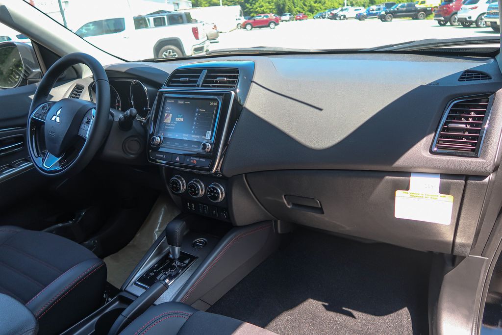 2026 Mitsubishi Outlander Sport 2.0 SE