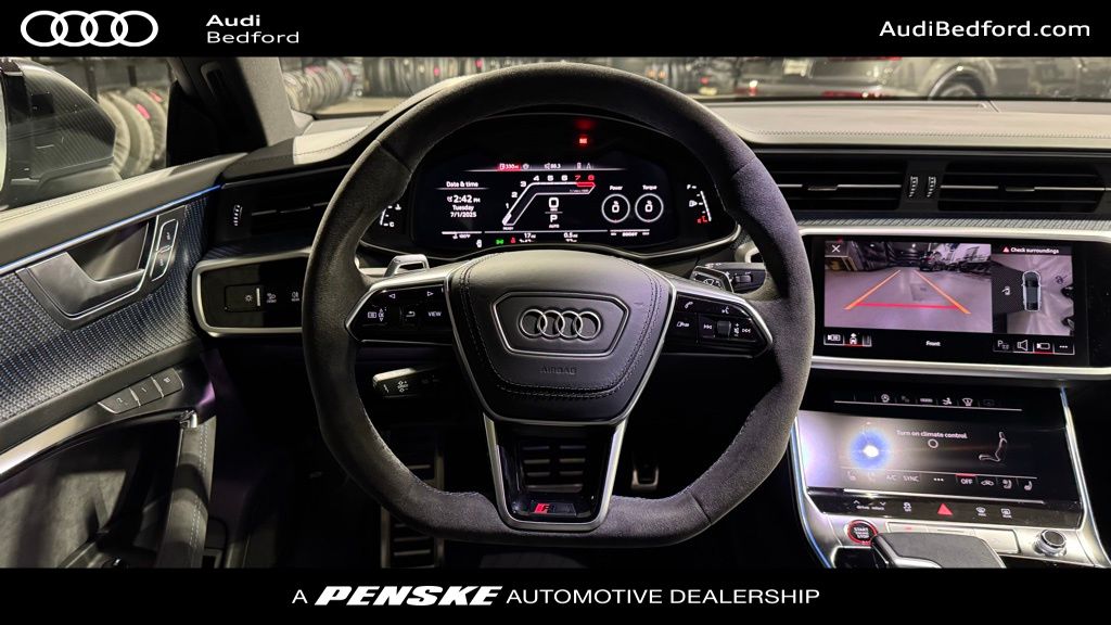 Thumbnail: 2025 Audi RS 7 - 15