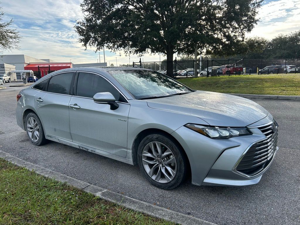 Thumbnail: 2021 Toyota Avalon - 7