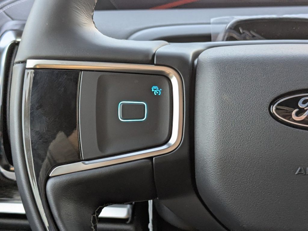 2025 Ford Expedition Platinum MAX