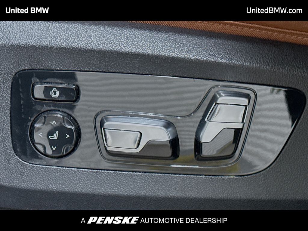 Thumbnail: 2024 BMW X7 - 4