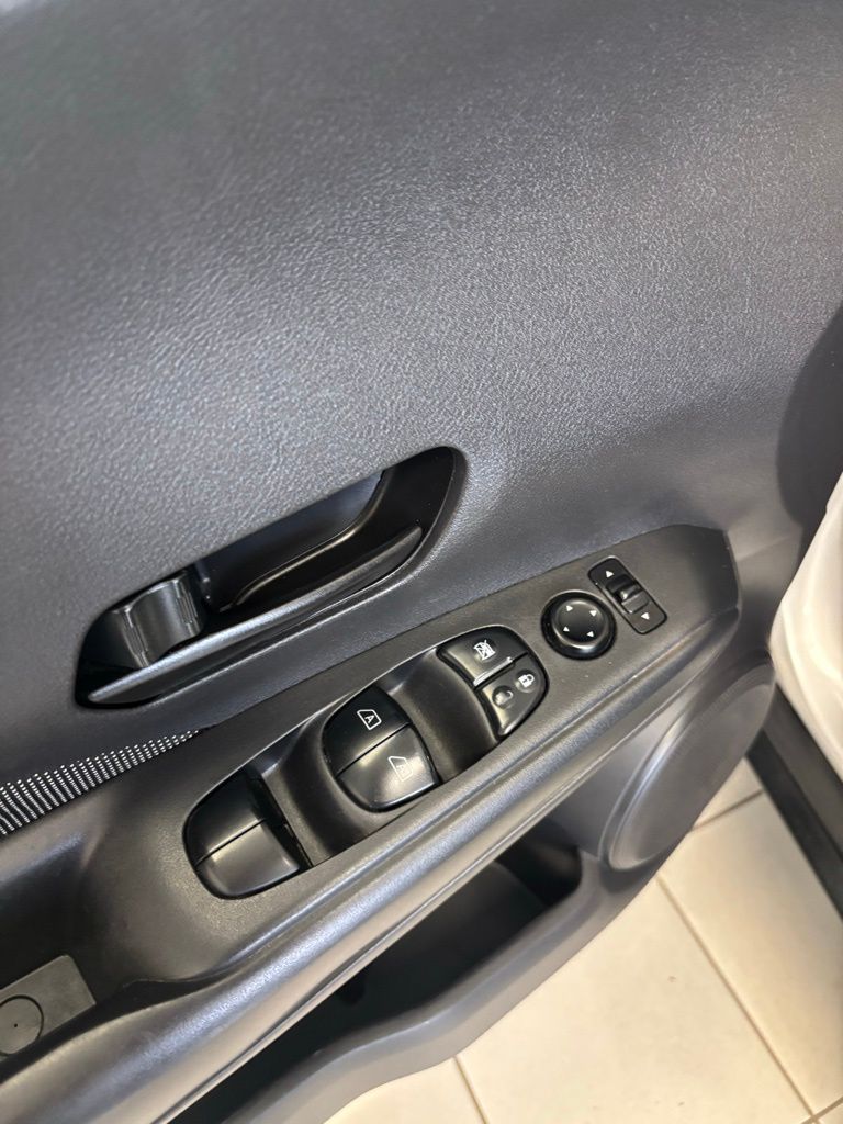 Used 2020 Nissan Kicks SUV