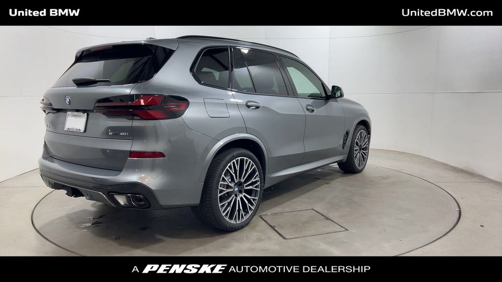 Thumbnail: 2026 BMW X5 - 8