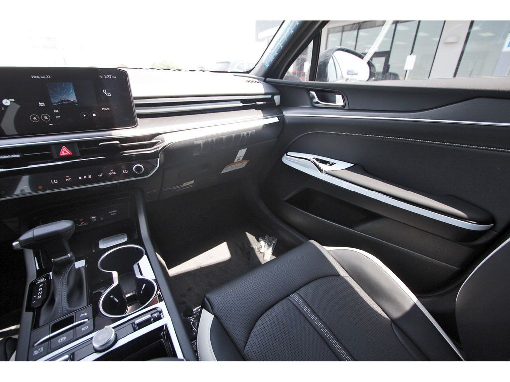 New 2026 Kia K5 Sedan
