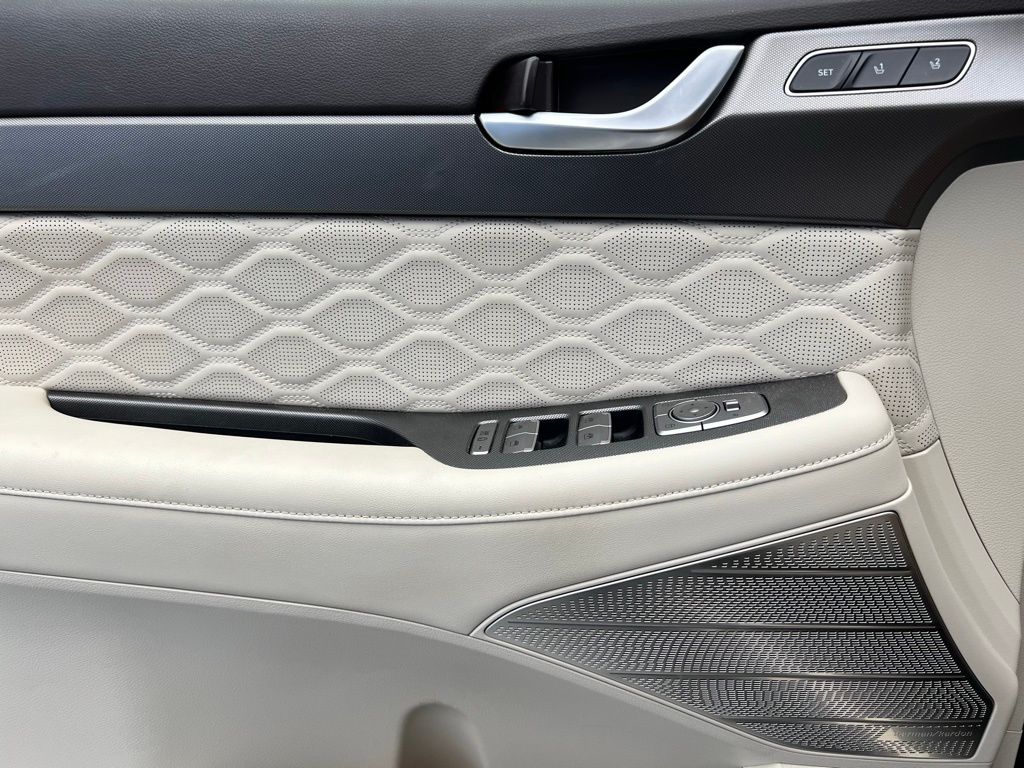 Thumbnail: 2021 Hyundai Palisade - 24