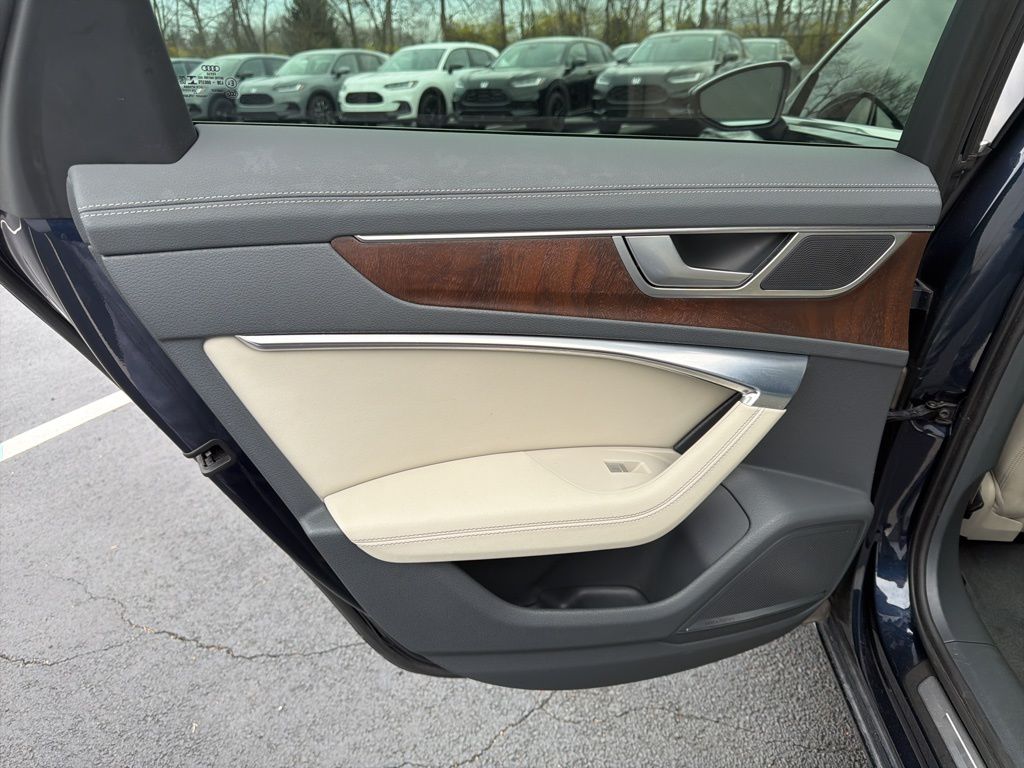 Thumbnail: 2021 Audi A6 - 21