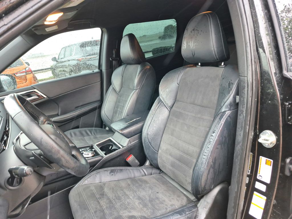 2023 Mitsubishi Outlander SE Black Edition Black at North Houston Mitsubishi