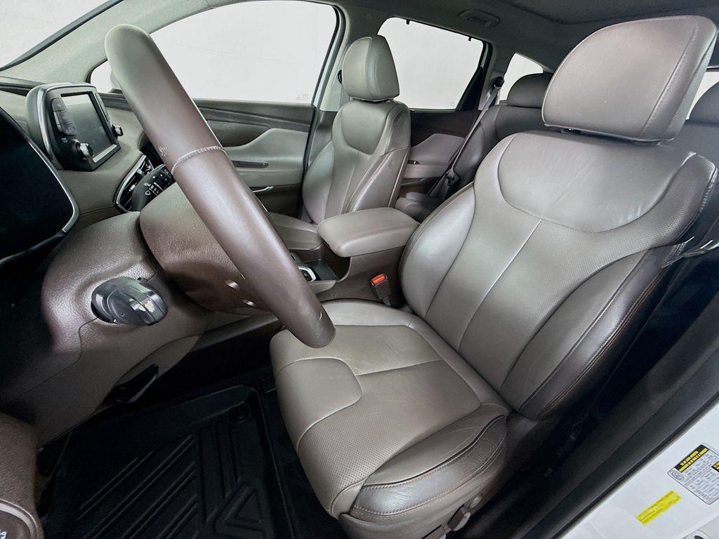 2020 Hyundai Santa Fe SEL 20