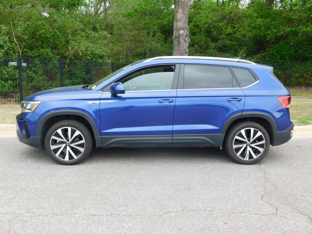 Thumbnail: 2024 Volkswagen Taos - 2