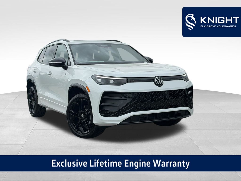 Opal White Pearl 2026 Volkswagen Tiguan SUV / Crossover All-Wheel Drive 8-Speed Automatic