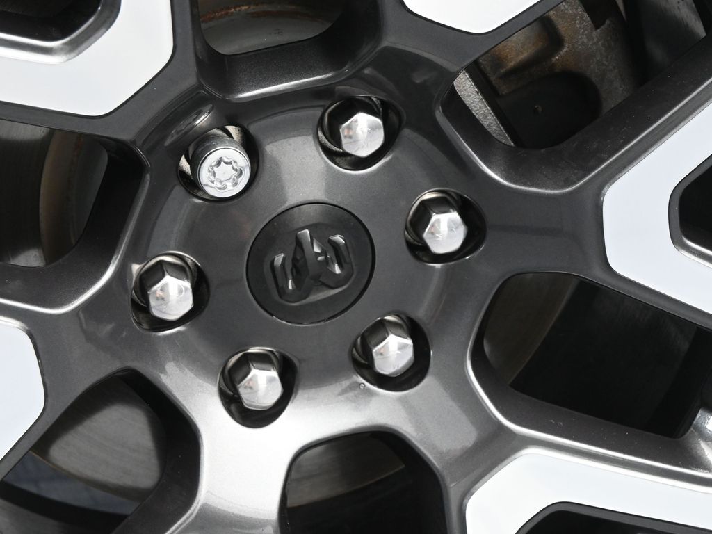 Used 2025 Bright White Clearcoat Ram Laramie image 33