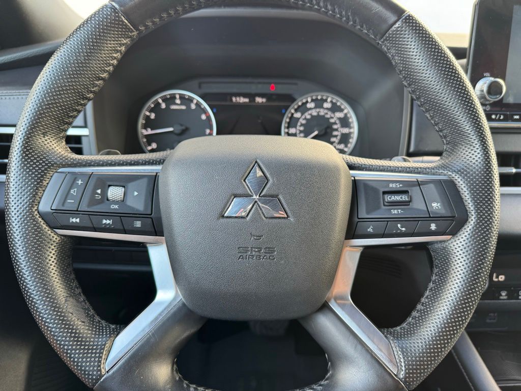 Used Car 2022 Mitsubishi Outlander  Se For Sale Under $25,000 In Georgetown, Texas