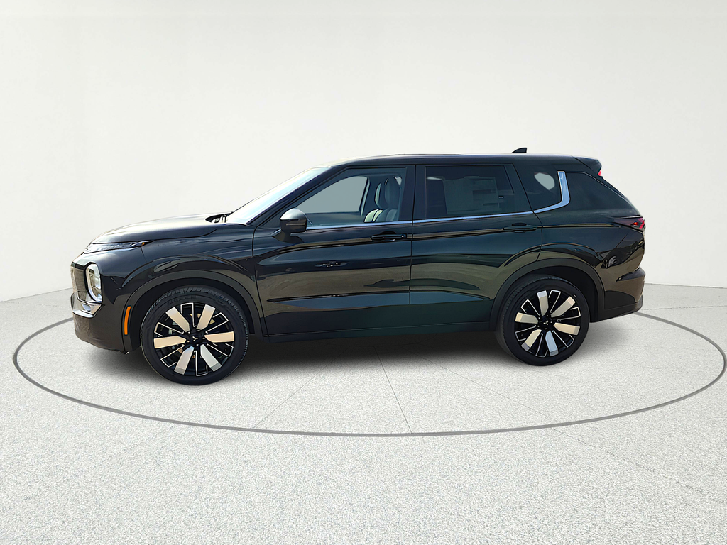2026 Mitsubishi Outlander SE - 2