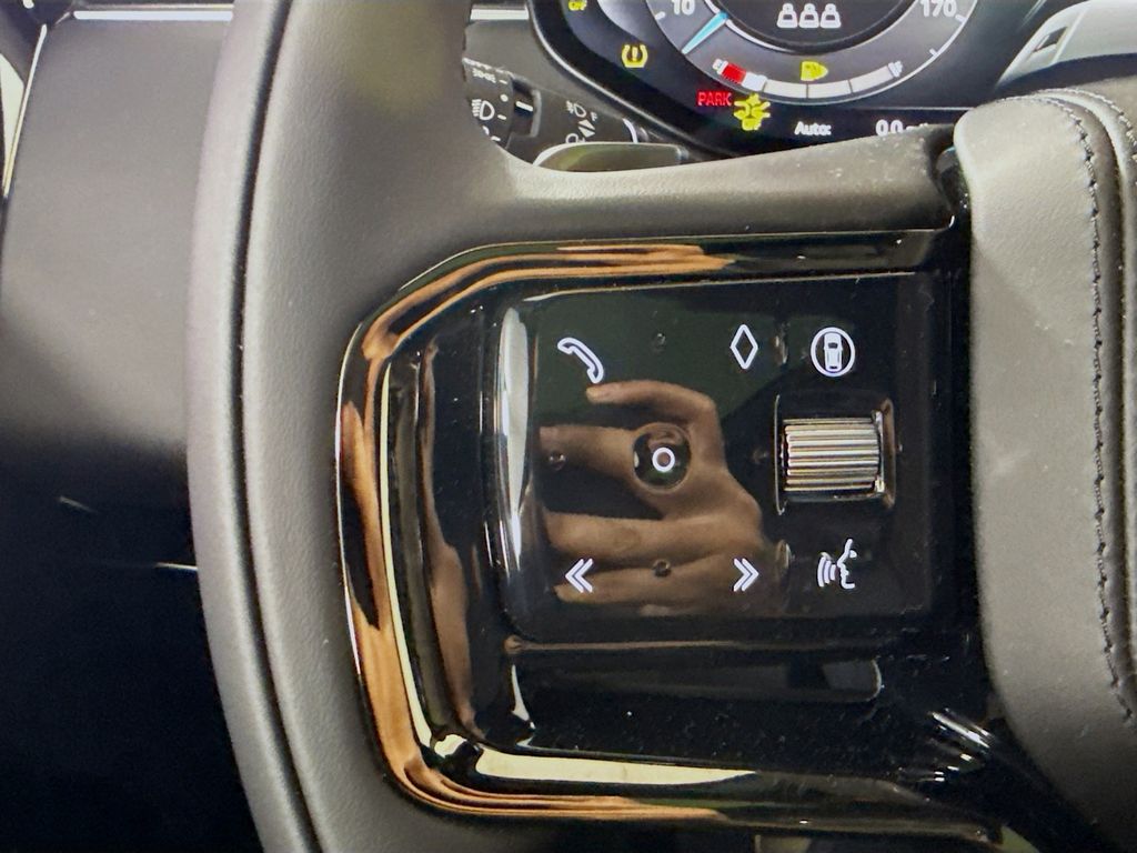 Thumbnail: 2026 Land Rover Range Rover Sport - 12