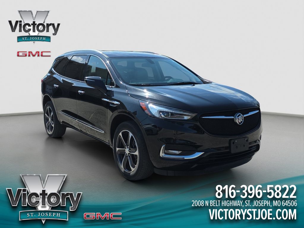 2021 Buick Enclave Essence FWD   