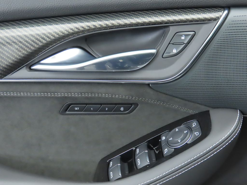 Thumbnail: 2022 Cadillac CT5 - 23