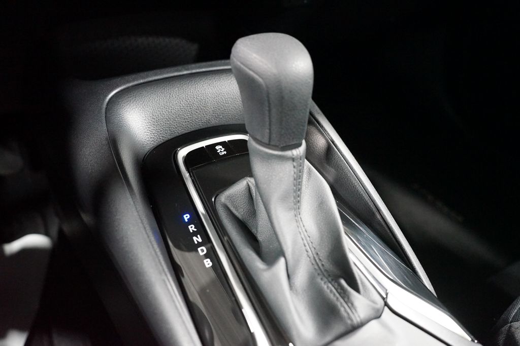 Thumbnail: 2025 Toyota Corolla - 21