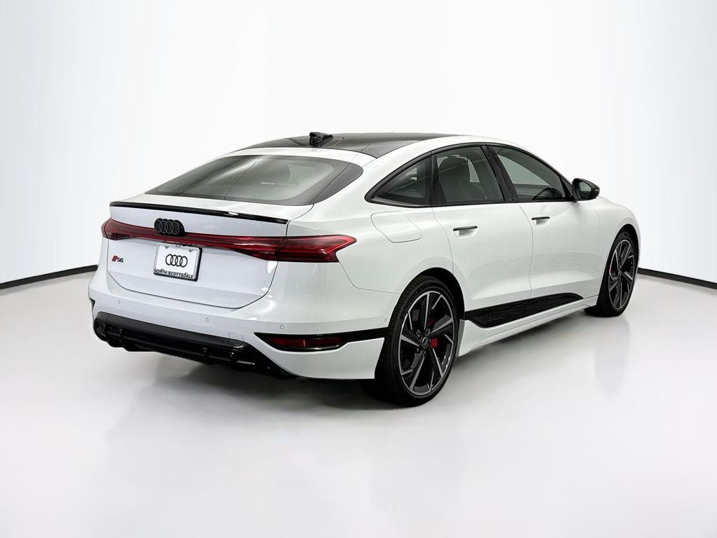 Thumbnail: 2025 Audi S6 - 5