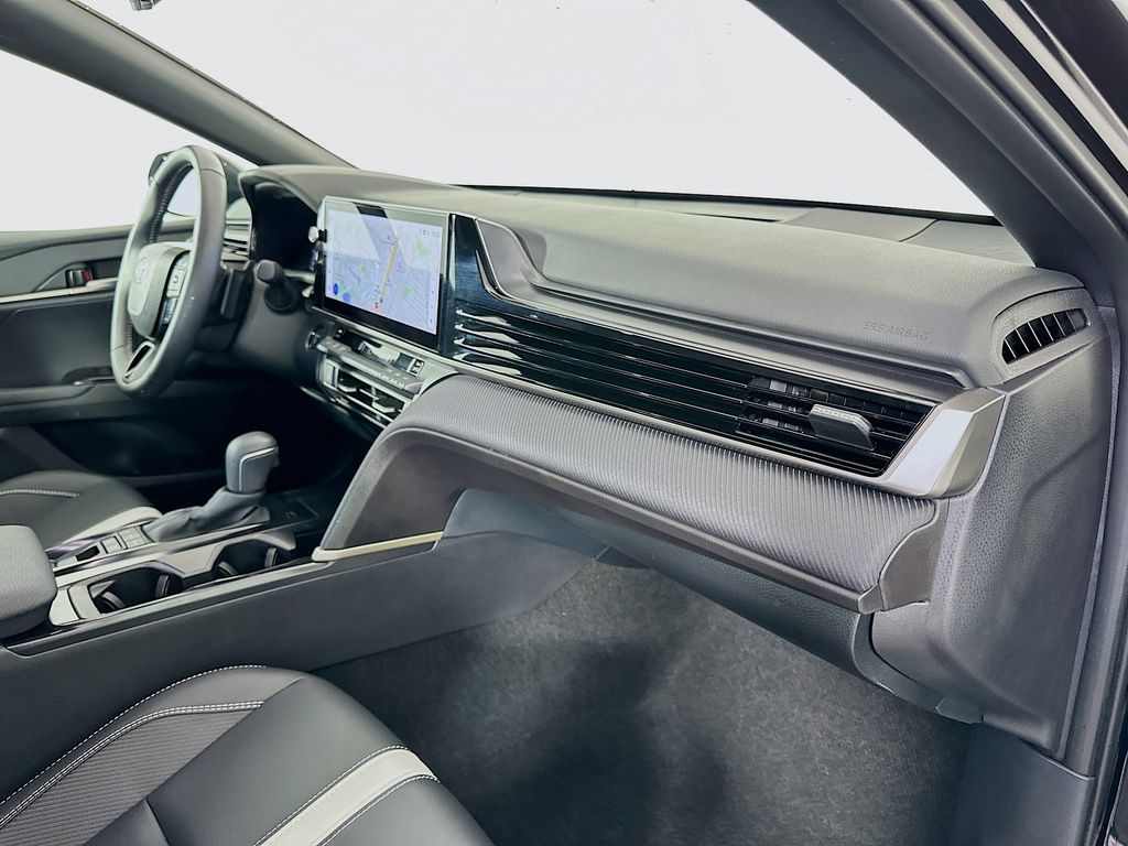 Thumbnail: 2025 Toyota Camry - 29