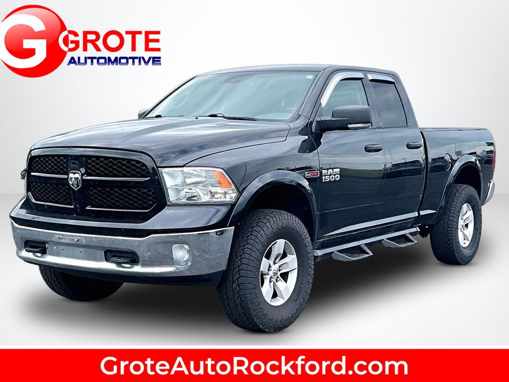 Brilliant Black Crystal Pearlcoat 2016 RAM 1500 Pickup Truck Four-Wheel Drive 8-Speed Automatic