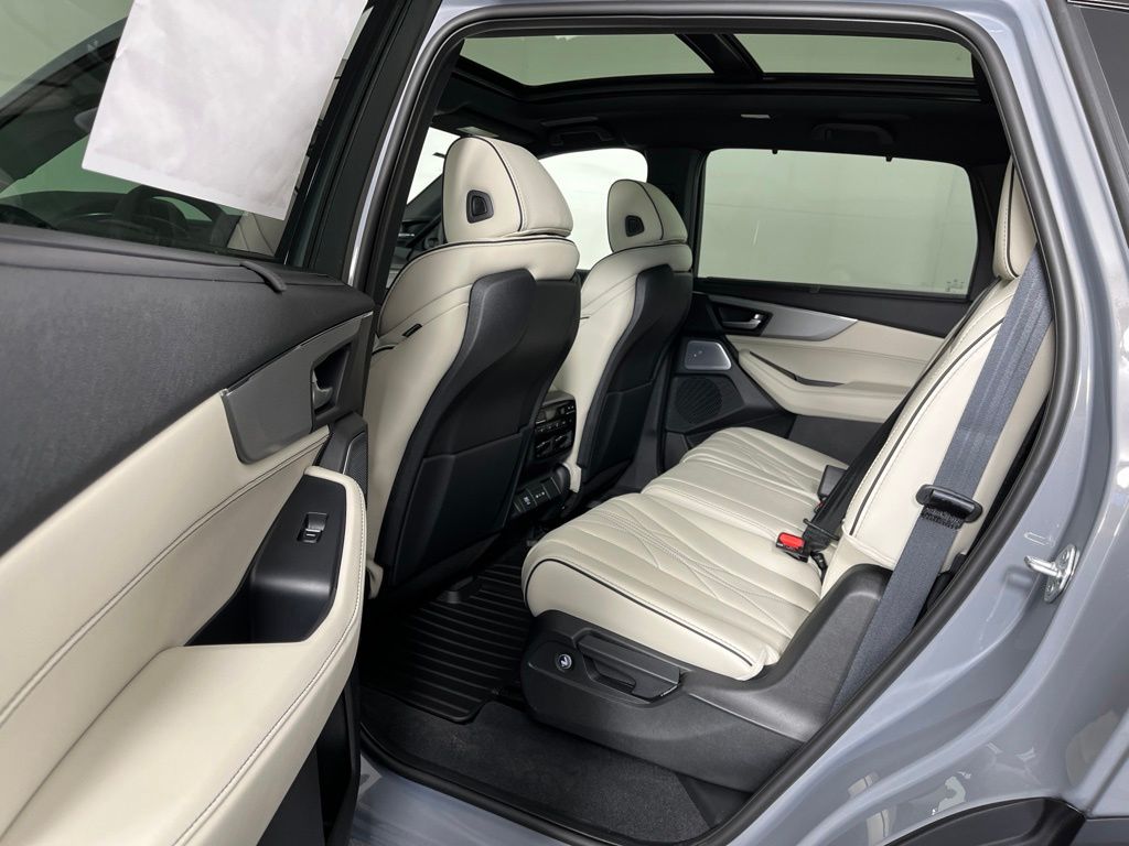 Thumbnail: 2026 Acura MDX - 31