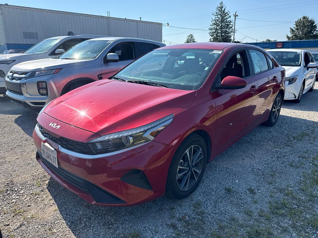 2024 Kia Forte LXS FWD