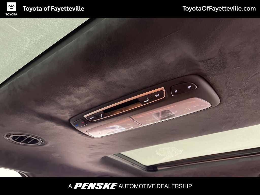 Thumbnail: 2025 Kia Telluride - 19