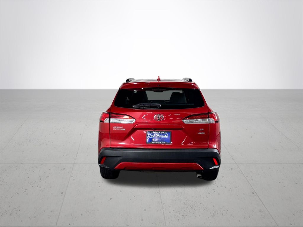 2022 Toyota Corolla Cross LE