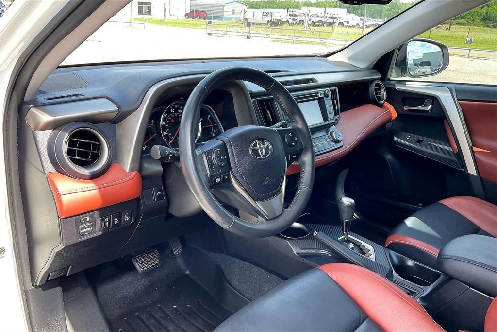 Used 2014 Toyota RAV4 Limited 4D Sport Utility