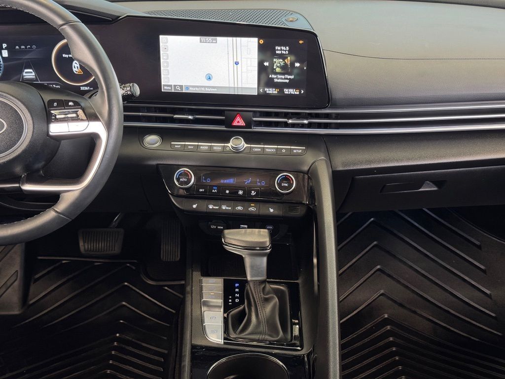 2024 Hyundai Elantra Limited Gray at Classic Elite Chevrolet Hwy 6