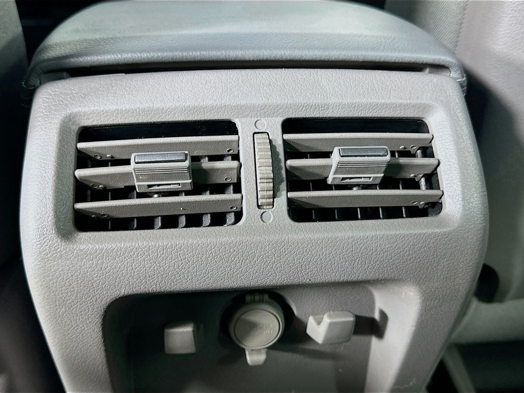 Thumbnail: 2013 Honda Ridgeline - 21