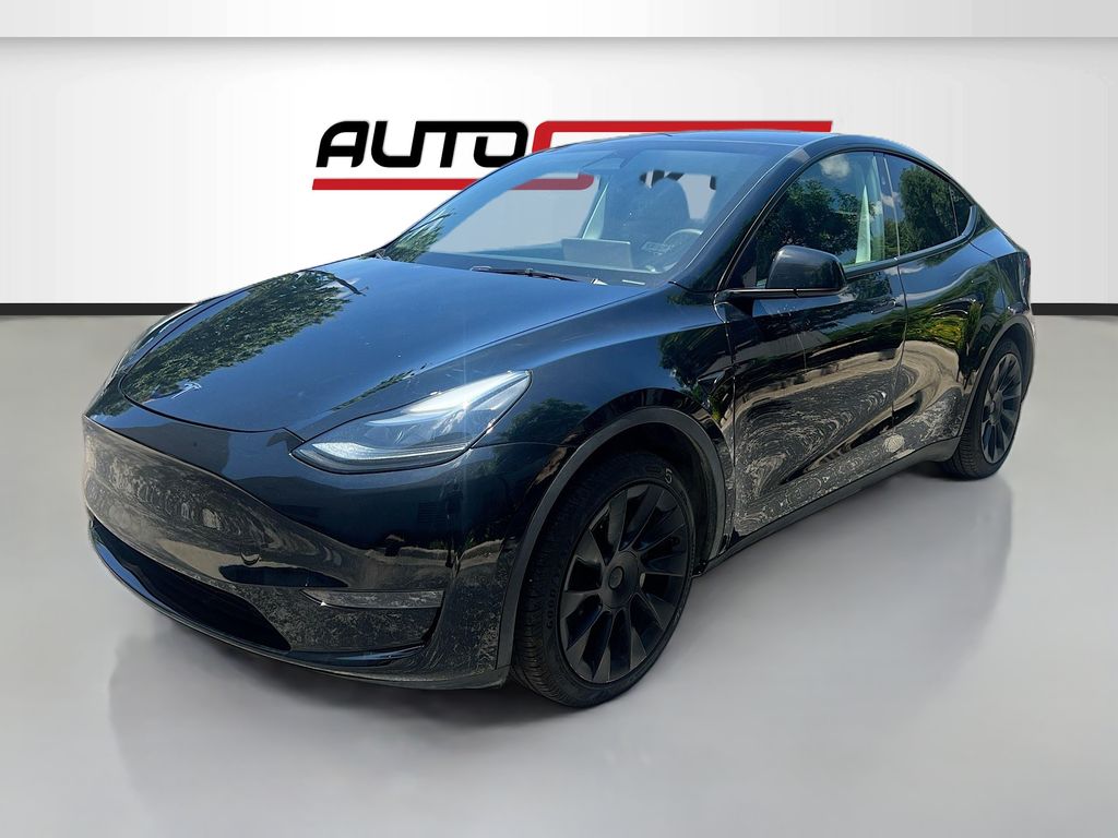 Used 2023 Black Tesla Long Range image 3